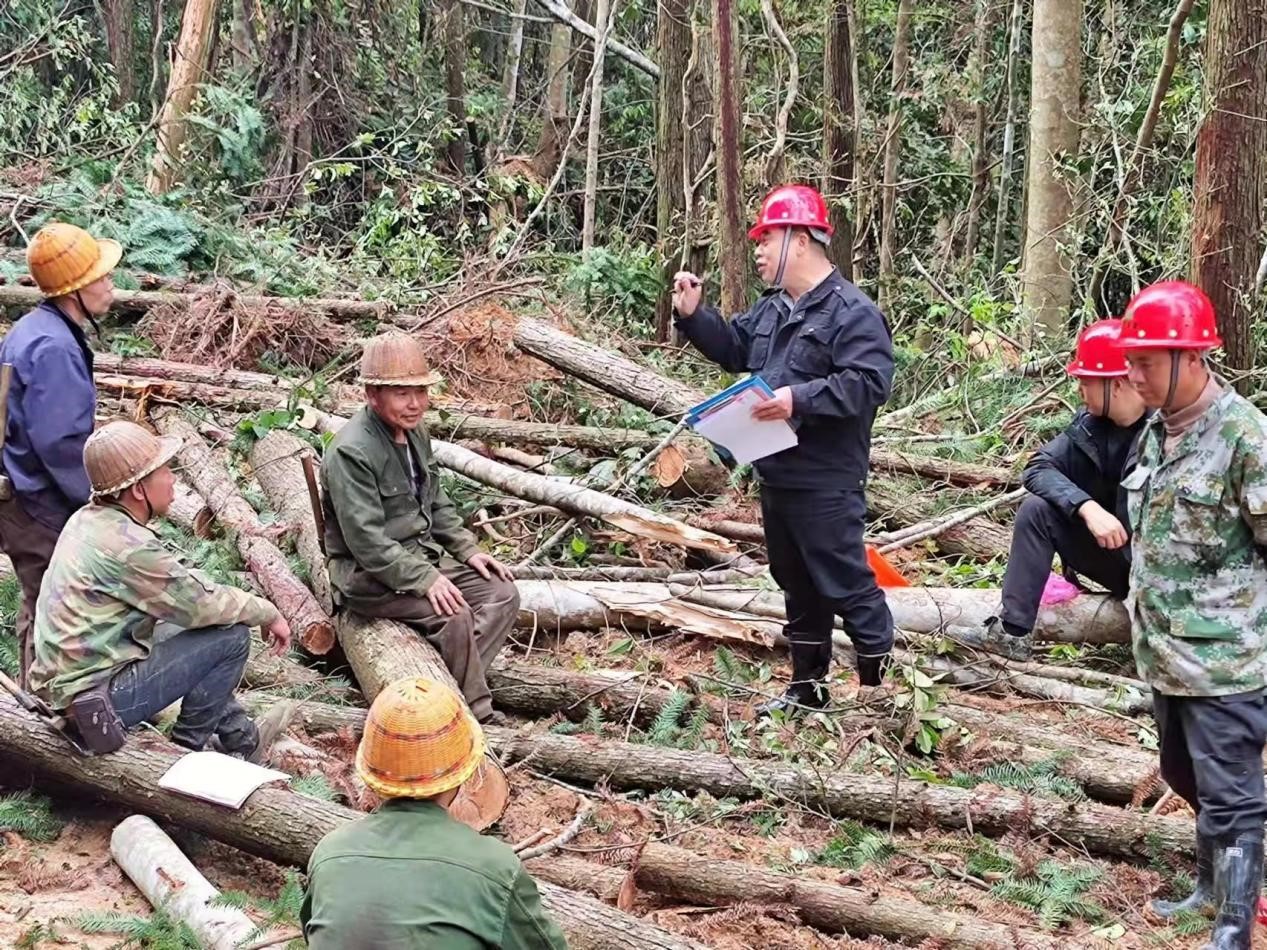 提高安全生產(chǎn)意識推動(dòng)安全生產(chǎn)發(fā)展 ——金森公司開展安全生產(chǎn)大檢查